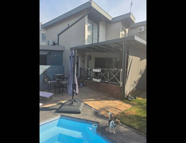 3 BEDROOM TOWNHOUSE FOR SALE IN WATERKLOOF GLEN